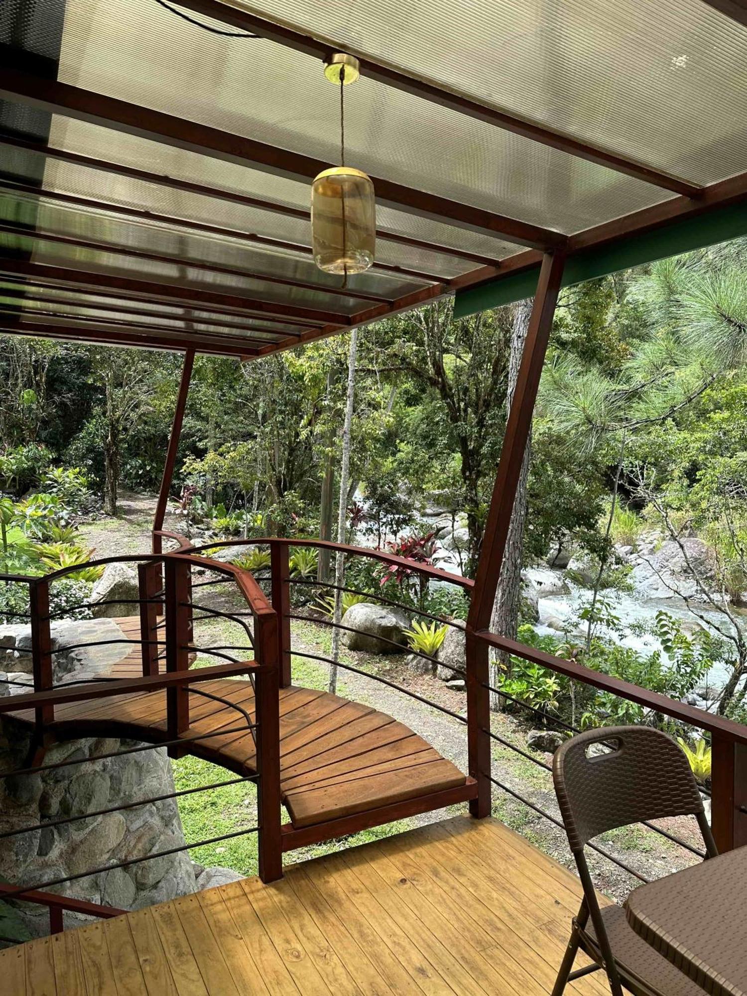 Hotel De Montana El Pelicano San Isidro De El General エクステリア 写真